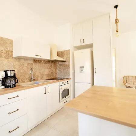 빌라 Castillo Thio 아요스니콜라오스