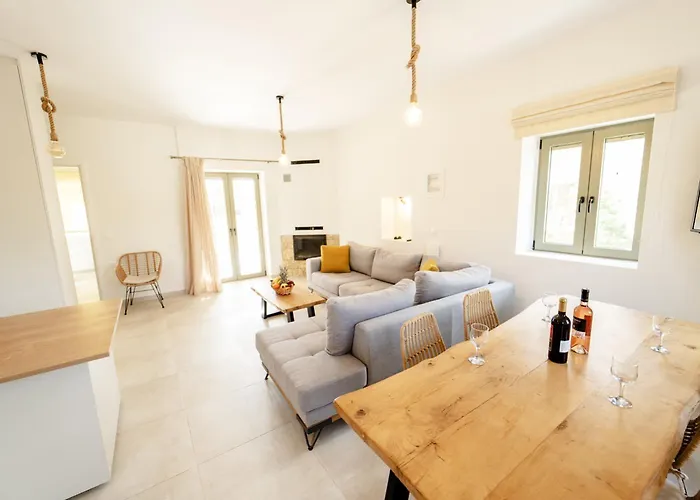 Вилла Castillo Thio *